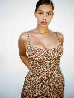 Réalisation Par Dresses^The Alba - Dahlia