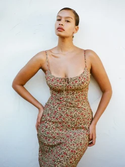 Réalisation Par Dresses^The Alba - Dahlia