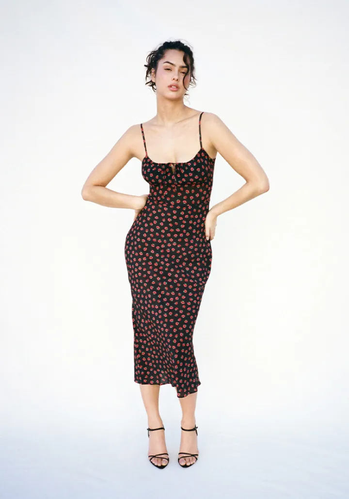Réalisation Par Dresses^The Alba - Rosalita