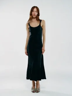 Réalisation Par Dresses^The Allegra - Black Dragon BlackDragon