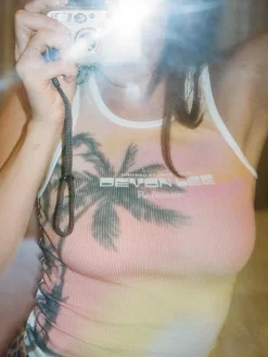 Réalisation Par Tanks|Tops^The Bella Tank - Paradise Cove ParadiseCove
