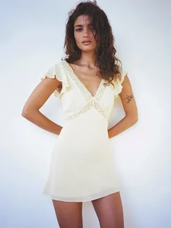 Réalisation Par Dresses^The Erin - Golden