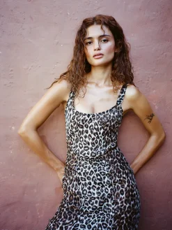 Réalisation Par Dresses^The Gabriella - Leo