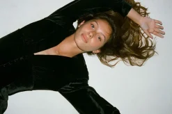 Réalisation Par Dresses^The Leekley - Black Velvet BlackVelvet