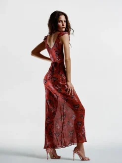 Réalisation Par Dresses^The Lila - Rosa