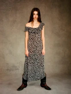 Réalisation Par Dresses^The Minnie - Dance