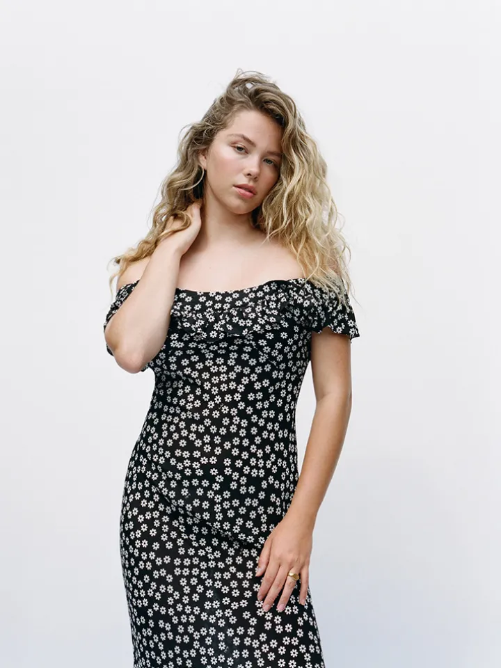 Réalisation Par Dresses^The Minnie - Dance