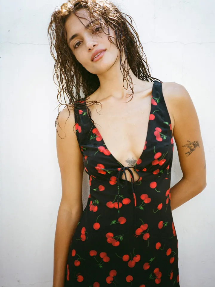 Réalisation Par Dresses^The Scarlet - Chérie