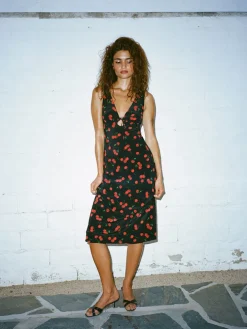 Réalisation Par Dresses^The Scarlet - Chérie